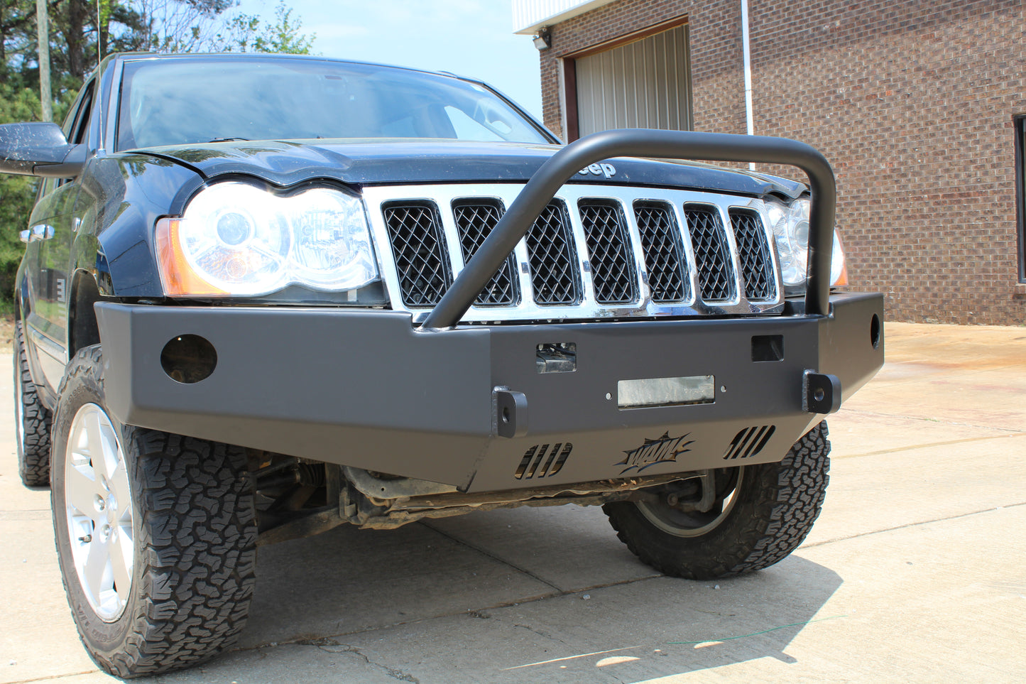 Jeep Grand Cherokee WK 2005-2007 Front Bumper