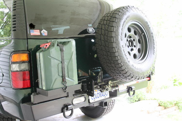 Chevrolet Suburban 1500 2000-2006 Rear Bumper