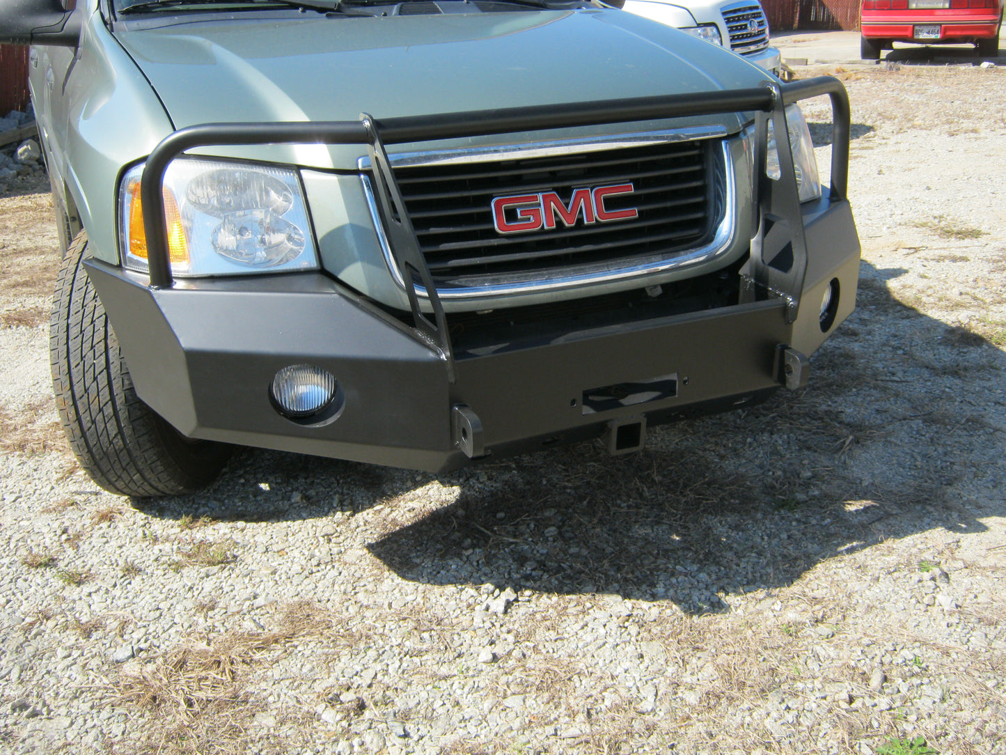 GMC Envoy 2002-2009 Front Bumper