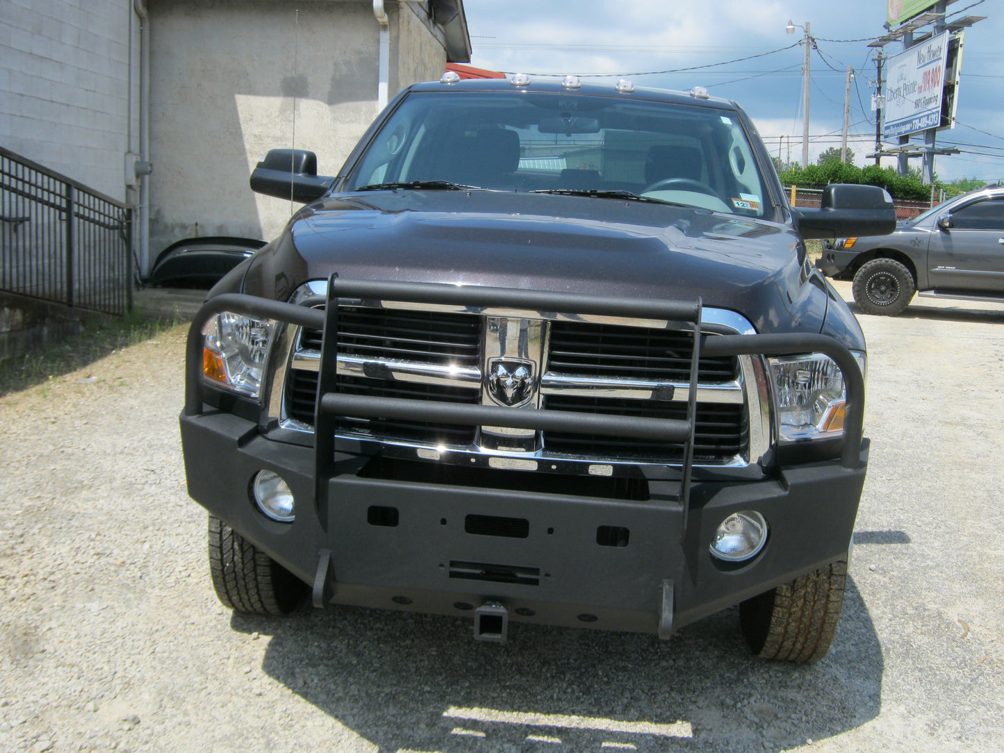 Dodge Ram 2500/3500 2010-2018 Front Bumper